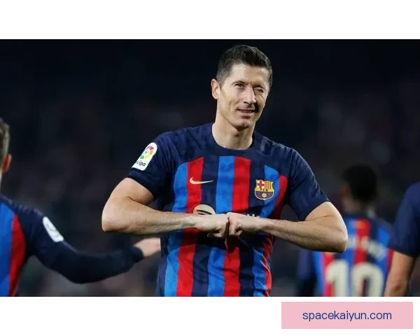 莱万多夫斯基国家德比进球